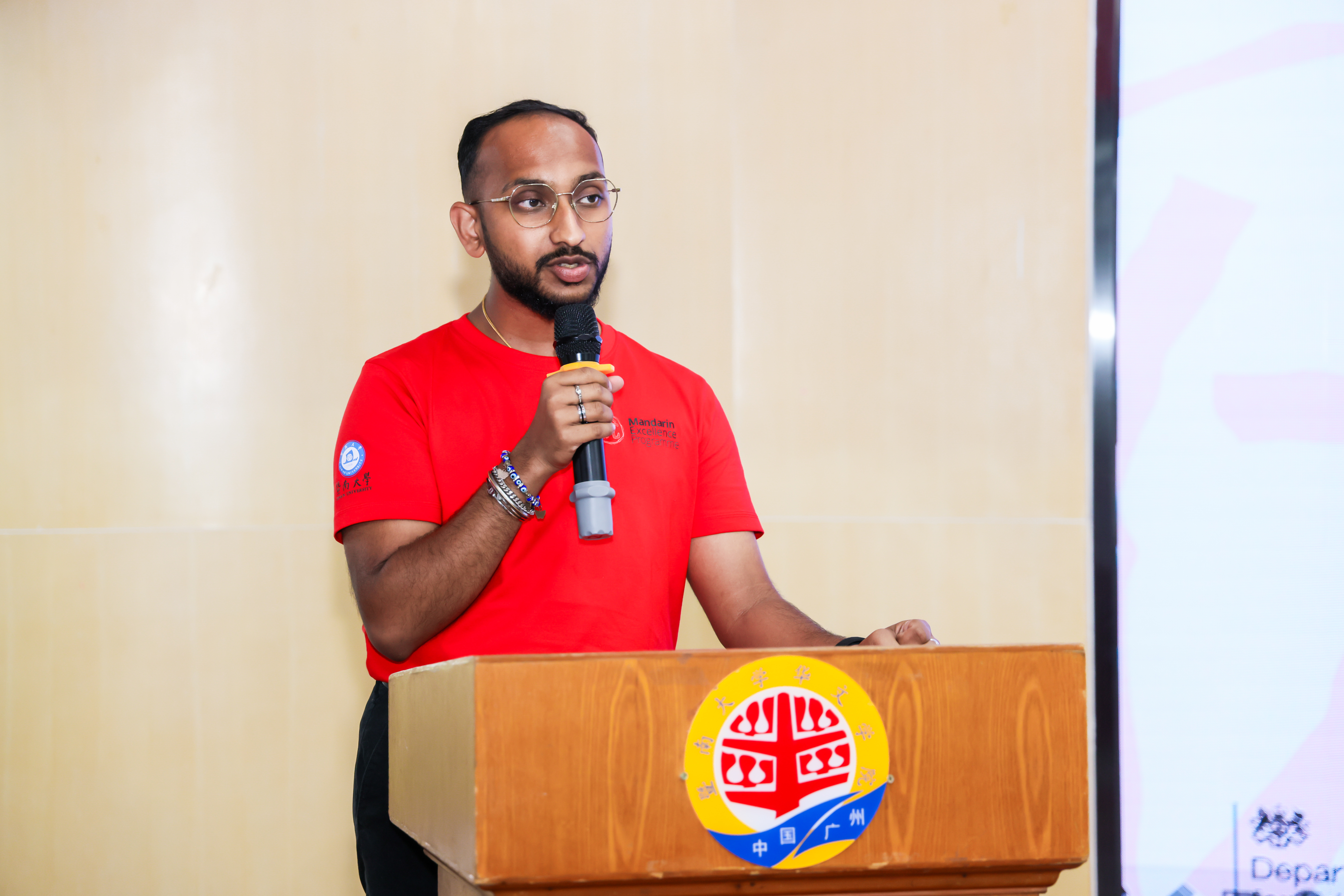 4.2-0712-MEP结营典礼ZVidusun Edirimannasinghe .jpg 4.2-0712-MEP结营典礼ZVidusun Edirimannasinghe .jpg